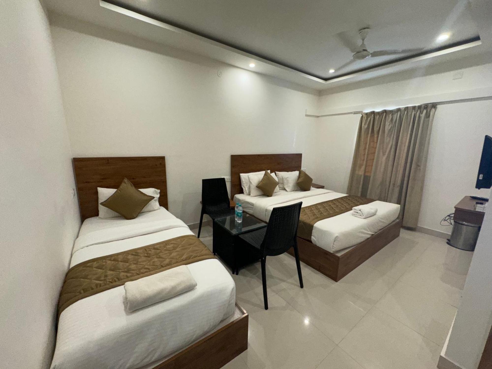 Hotel Airport City Dod Jala Exterior foto